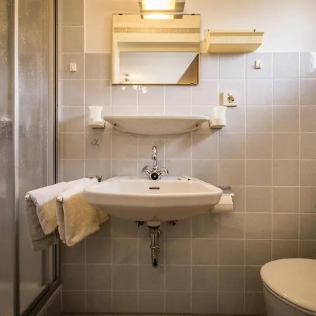 Gastehaus Thomabauer Appartement *